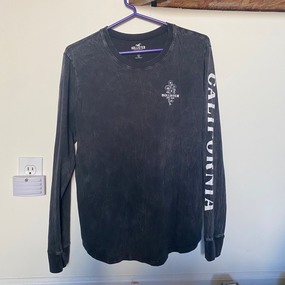 Hollister Long Sleeve Shirt